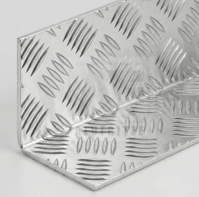 Riffelblech gekantet Winkel